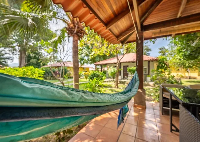 Paradise With Poo, One-bed Gem Hébergement de vacances Potrero (Guanacaste)